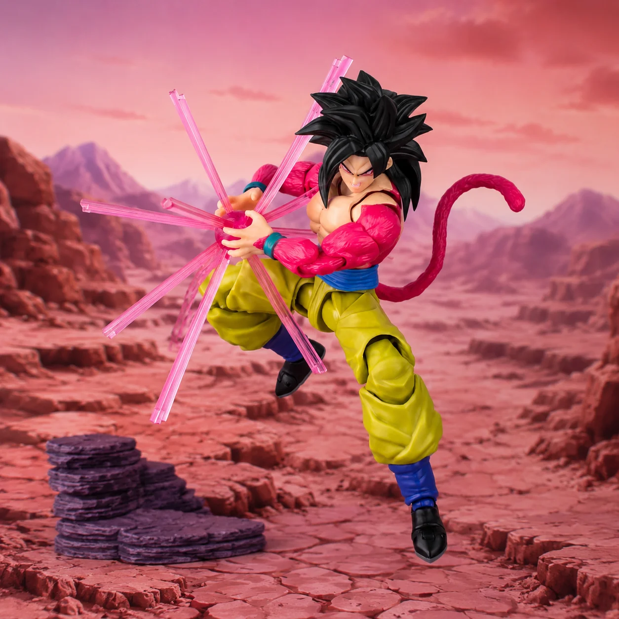 Detalle de la figura articulada de Goku