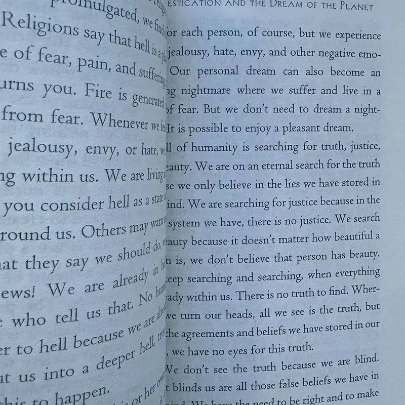 Contraportada del libro Los cuatro acuerdos