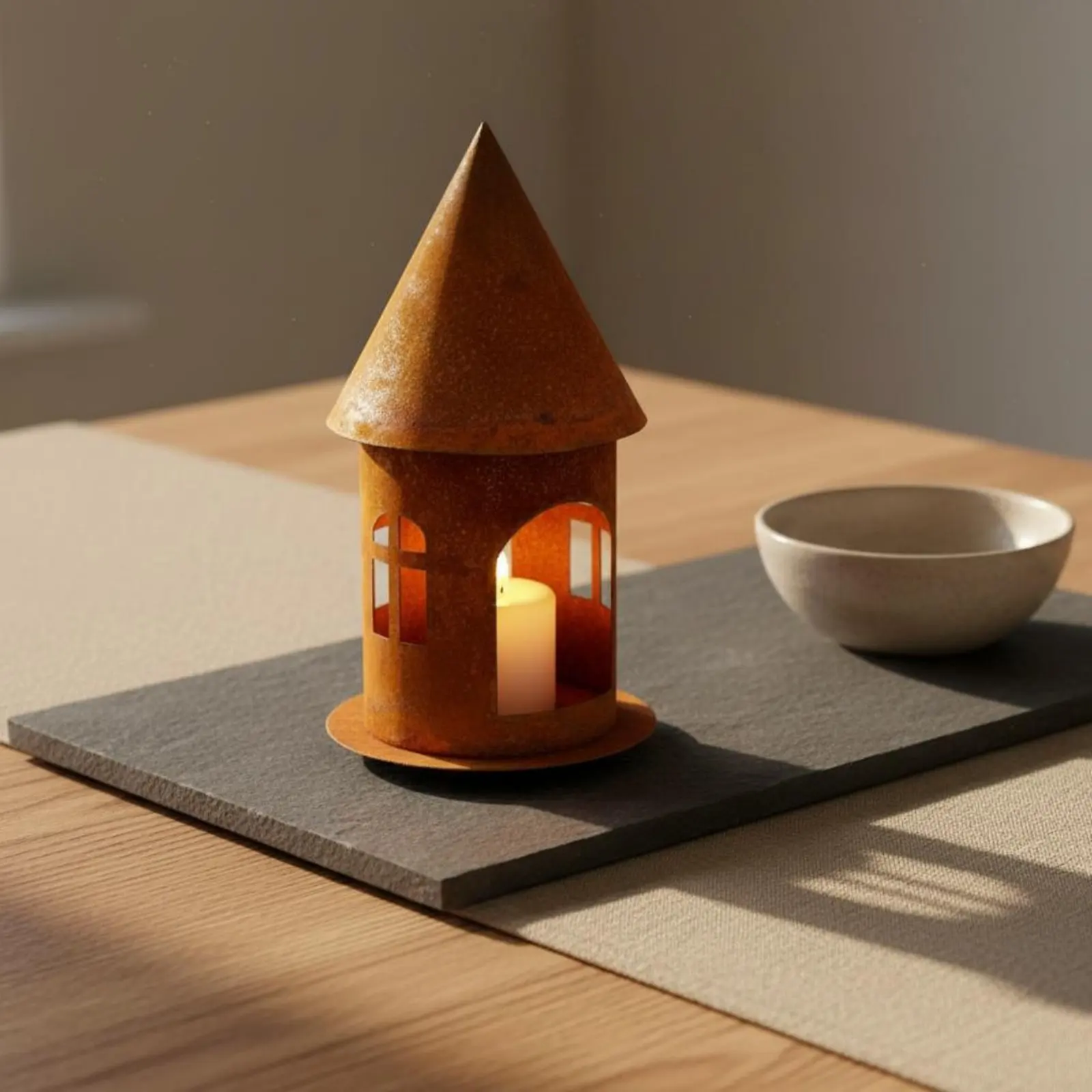 Farol metal envejecido rústico para jardín, ideal gatos y perros - imagen 2