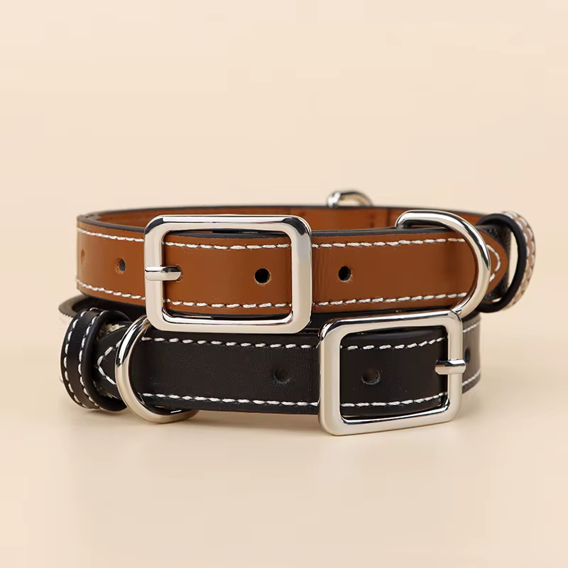 Collar de cuero genuino ajustable de dos tonos para perros