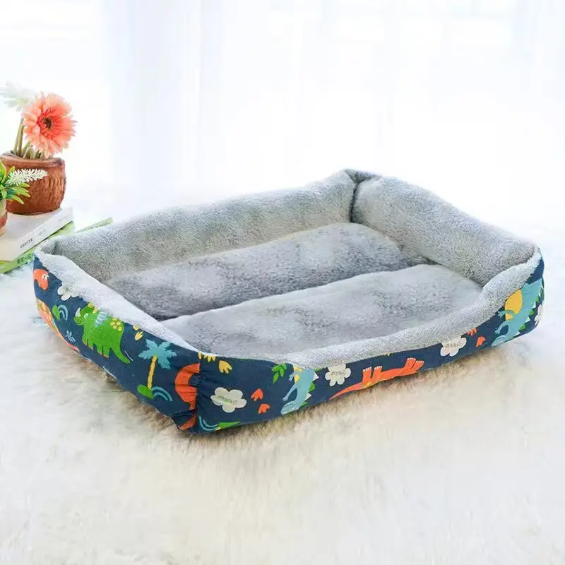 Cama en diferentes colores disponibles