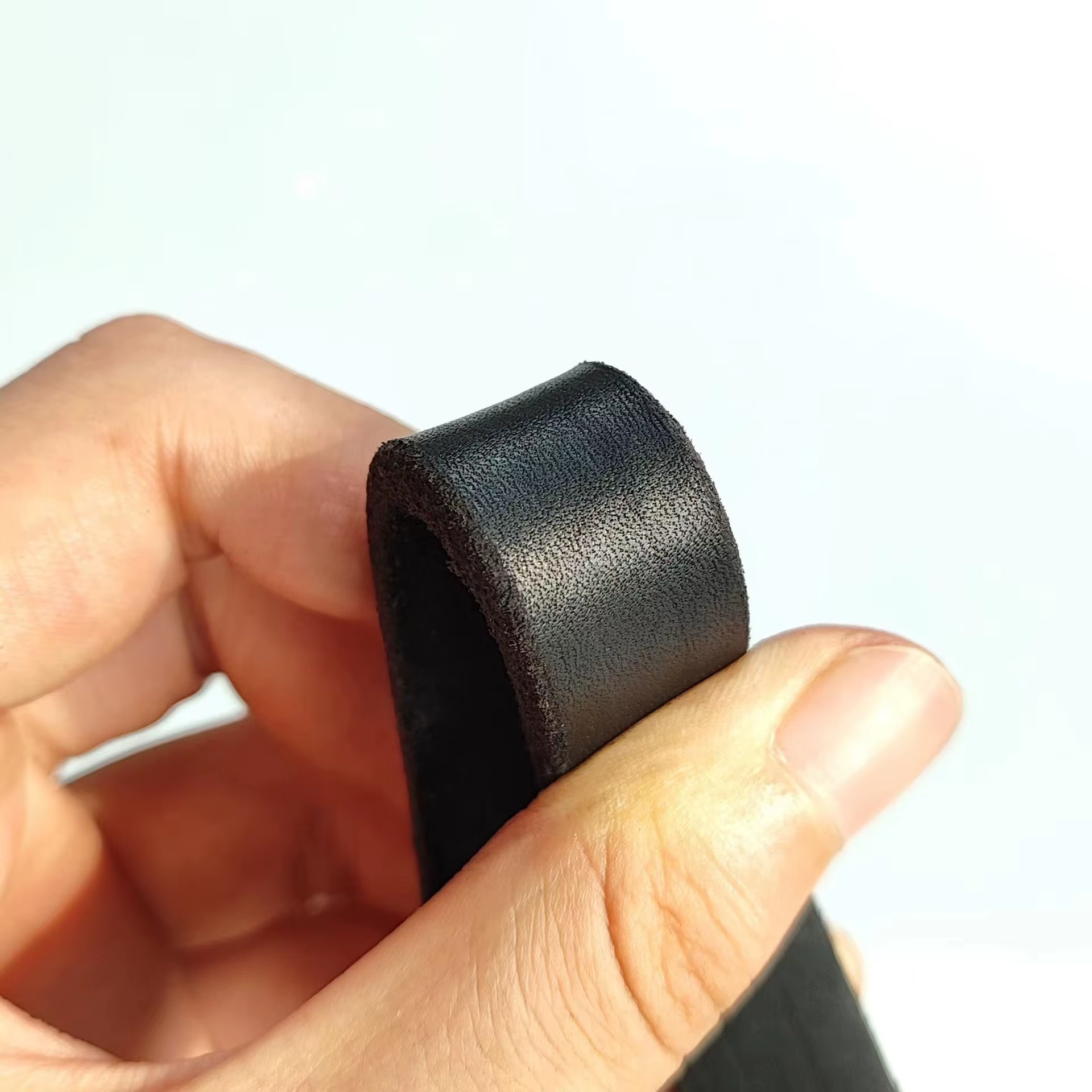 Cama Nido 2 en 1 para Gatos y Perros Pequeños – Cueva Suave
