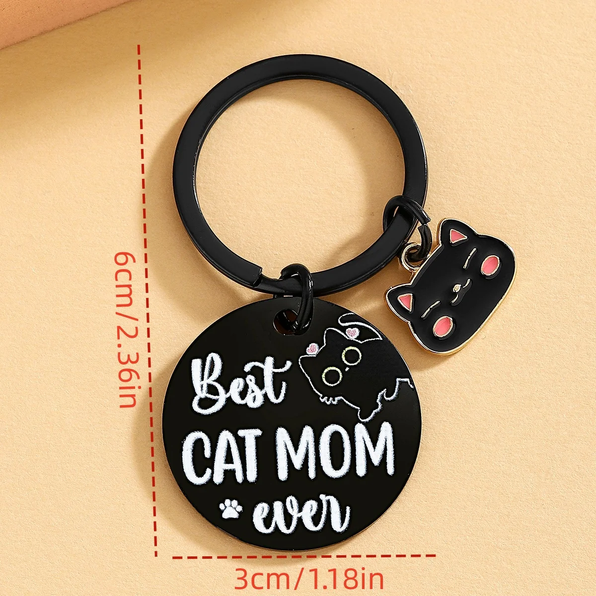 Llavero gato negro detalle 2
