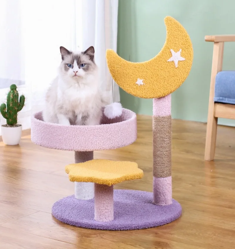 Rascador para gatos de sisal de tres niveles con plataformas y cama