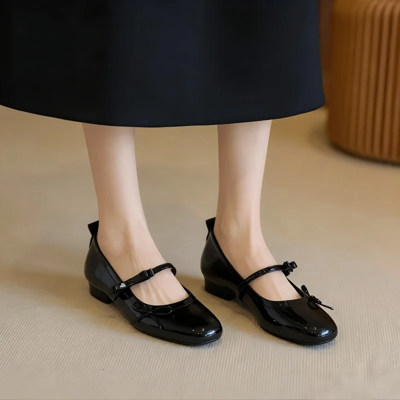 Zapatos estilo Mary Jane para Chihuahua con nudo mariposa – Cómodos