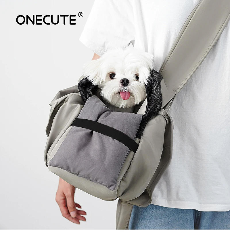 Bolso de hombro para mascotas visto de frente