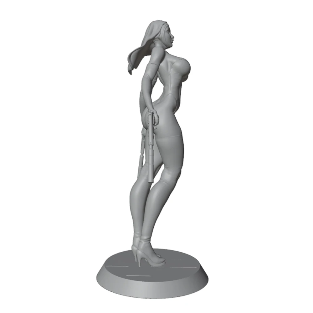 Vista lateral de figura de guardiana femenina