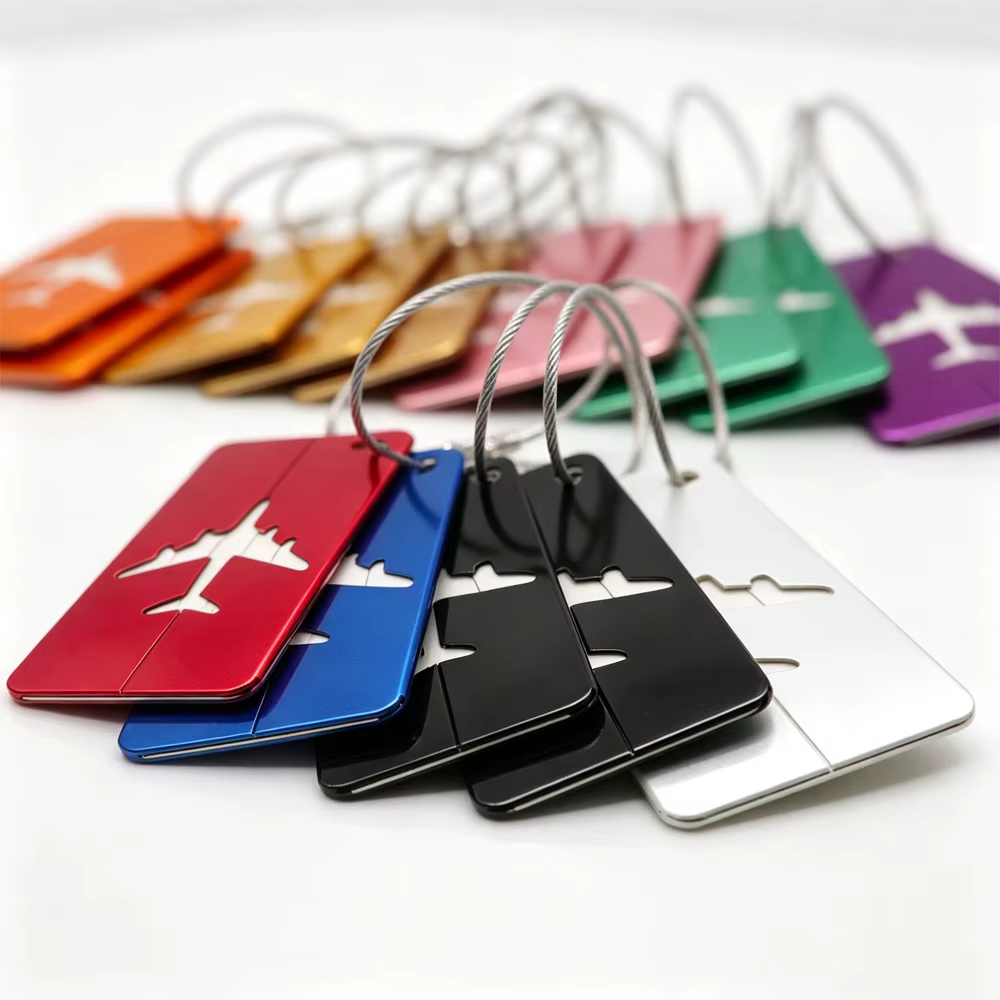 Etiqueta equipaje aluminio antipérdida para maleta con forma de avión - imagen 2