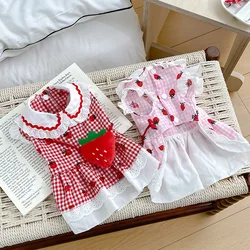 Vestido a cuadros con fresas para perros, ropa primavera-verano