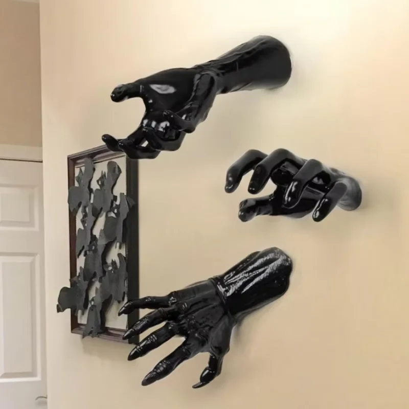 Gancho Mano del Diablo Realista para Pared – Decoración Halloween - imagen 5