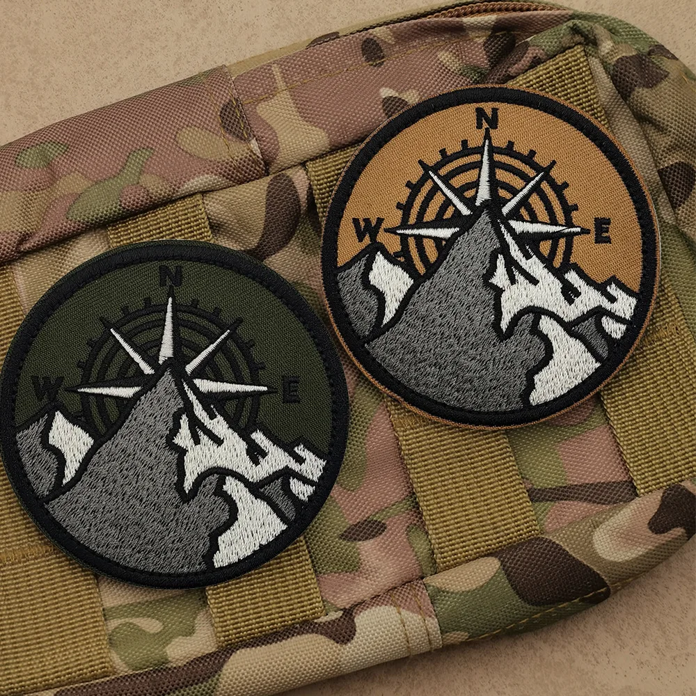 Parche montado en gorra táctica compatible