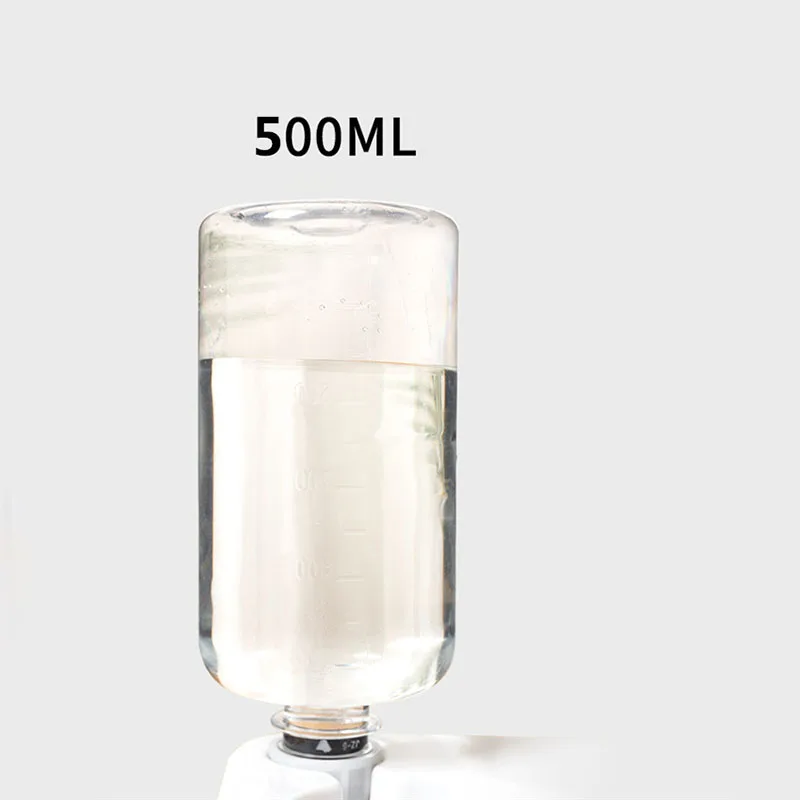 Dispensador automático de agua en funcionamiento