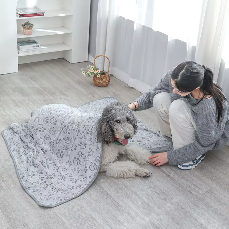 Manta doble cara de terciopelo cálida para perros, otoño e invierno - imagen 2