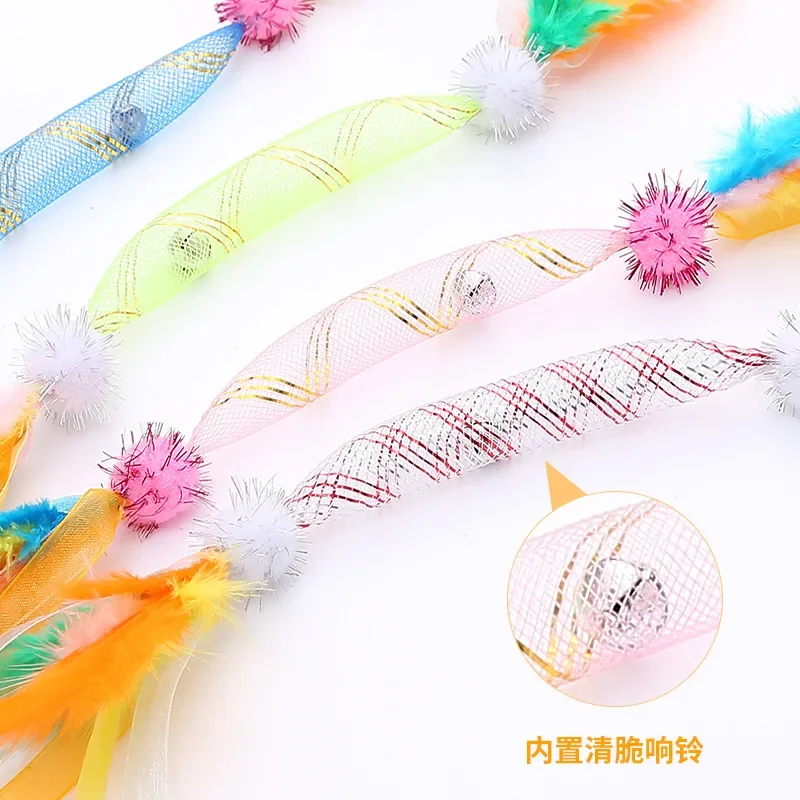 Juego de colores y plumas para gatos