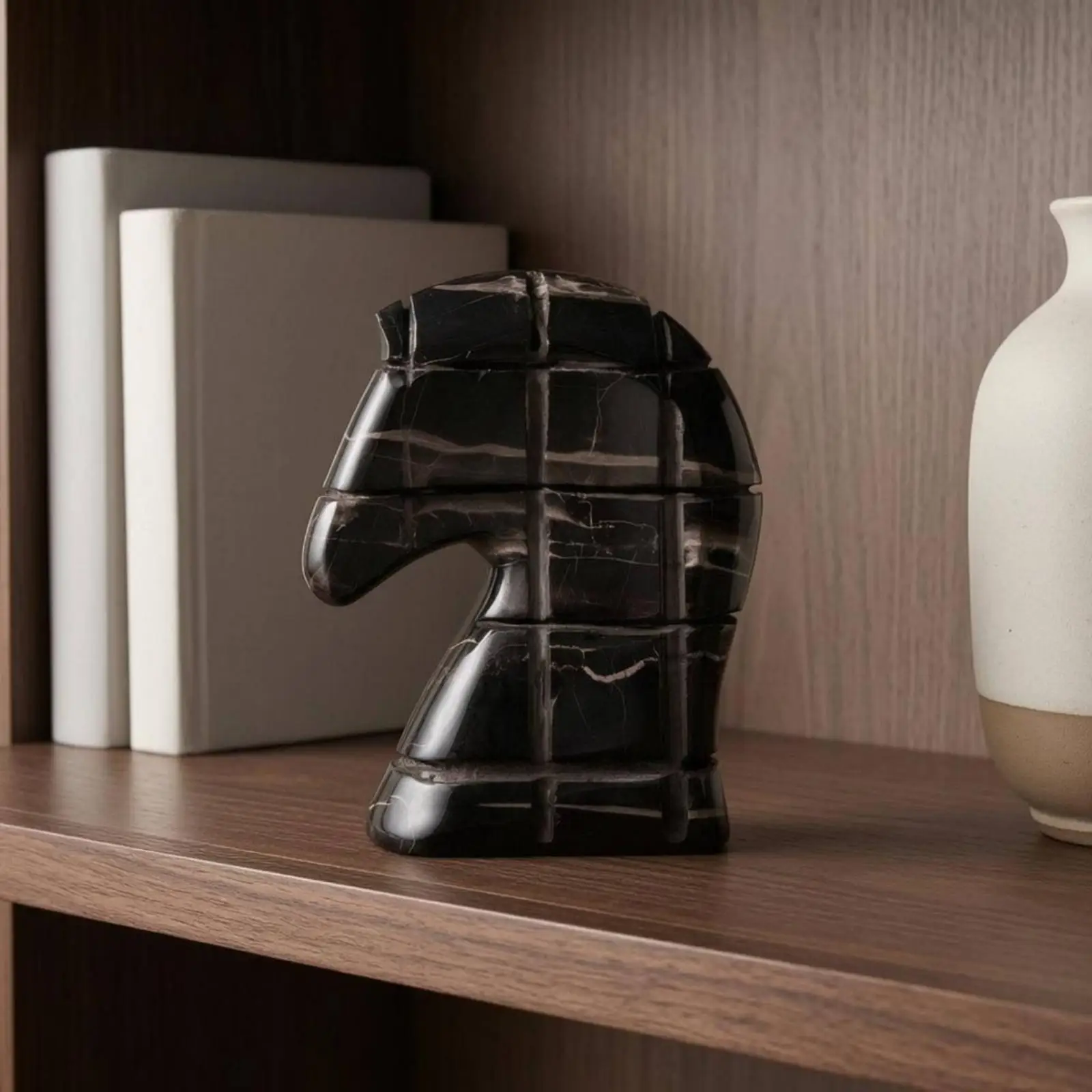 Estatua de Caballo Geométrica en Resina para Decoración - imagen 5
