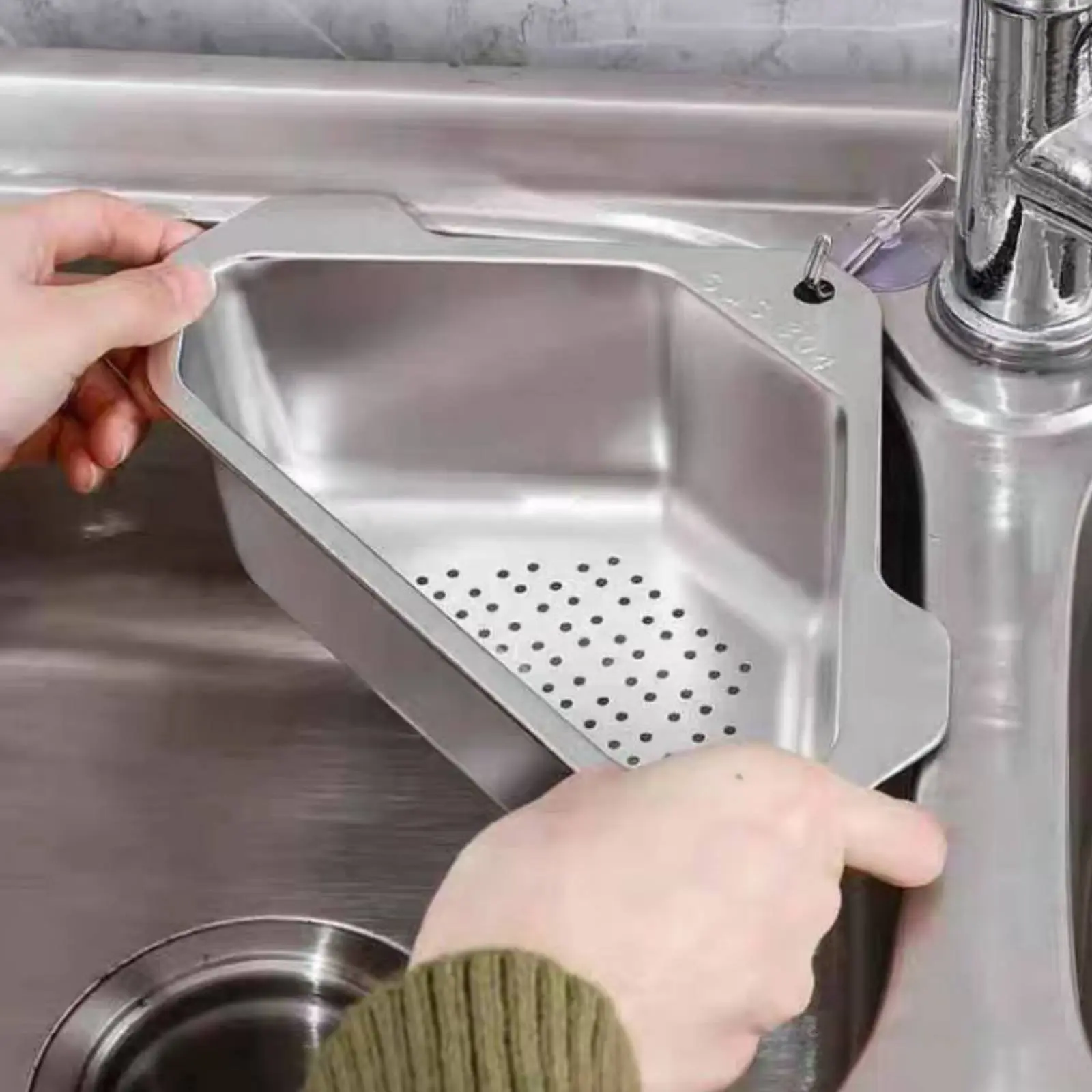Recogedor de restos triangular para fregadero con drenaje rápido - imagen 5
