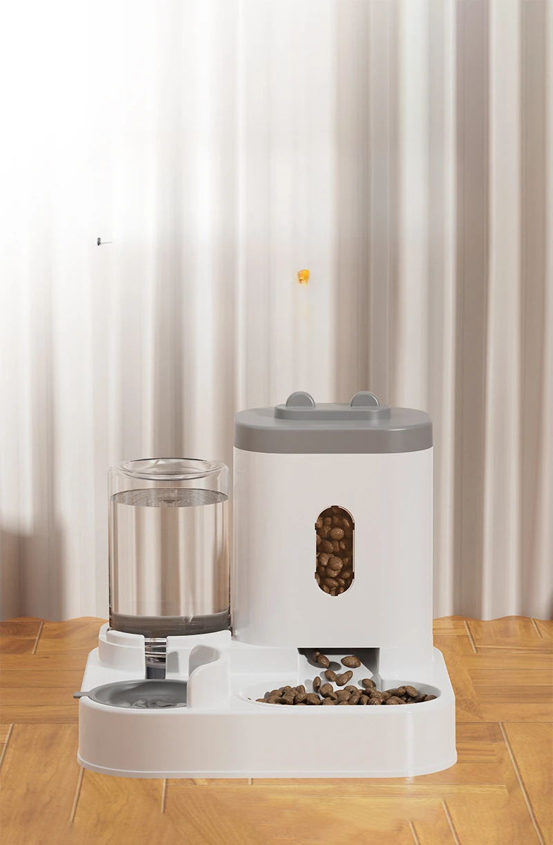 Dispensador automático de agua para gatos en color gris