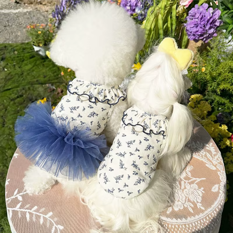 Ropa de verano para perros y gatos: vestido tutú con estampado