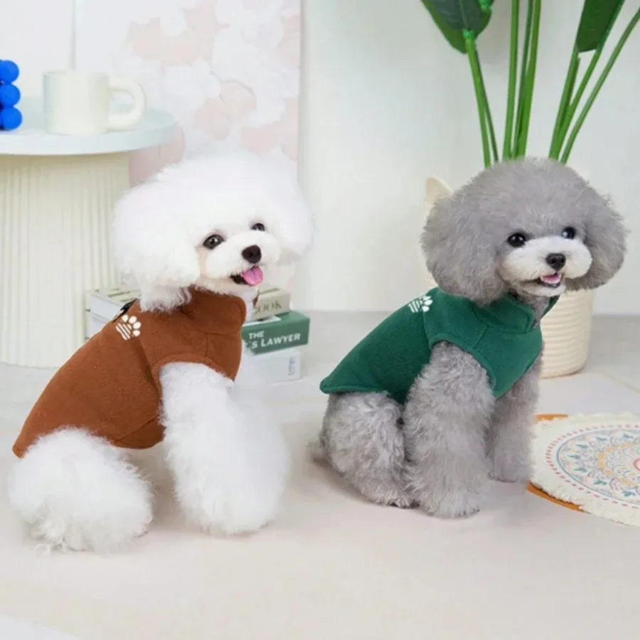 Suéter forro polar para perros y gatos: cálido pullover de invierno
