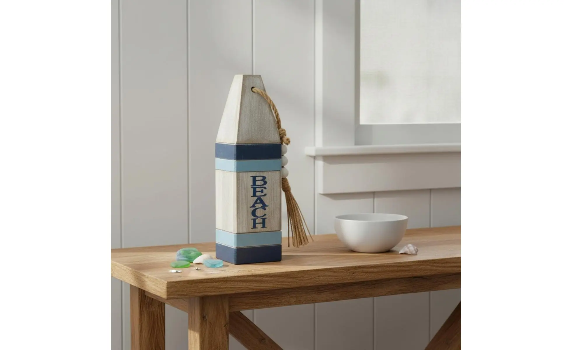 Boya de madera como decoración de escritorio