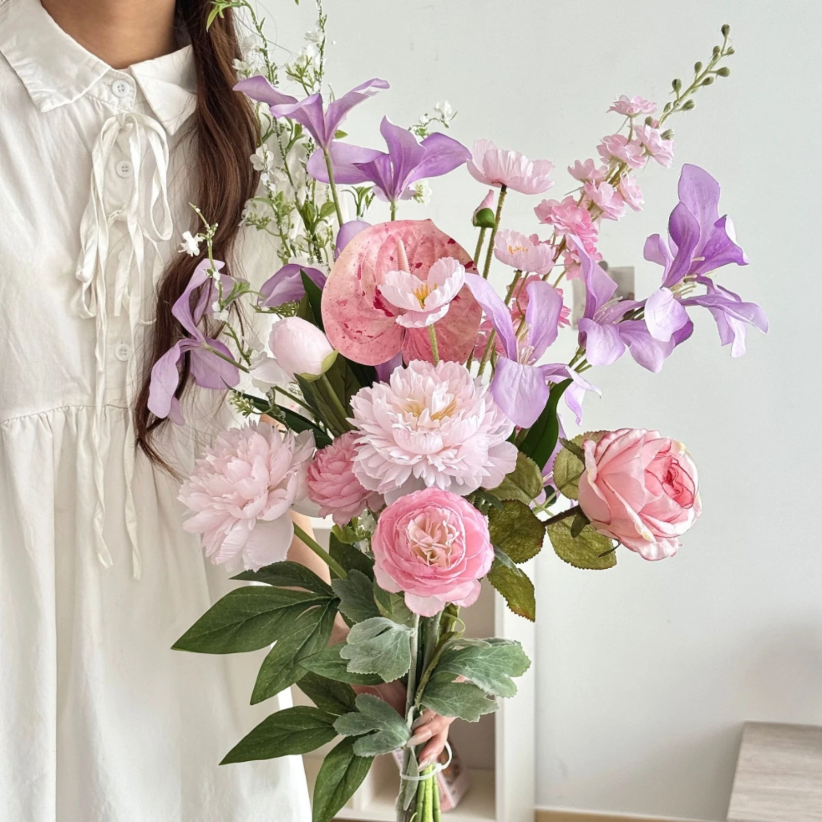 Ramo de Flores Artificiales para Decoración del Hogar – Arreglo con Tallos - imagen 3