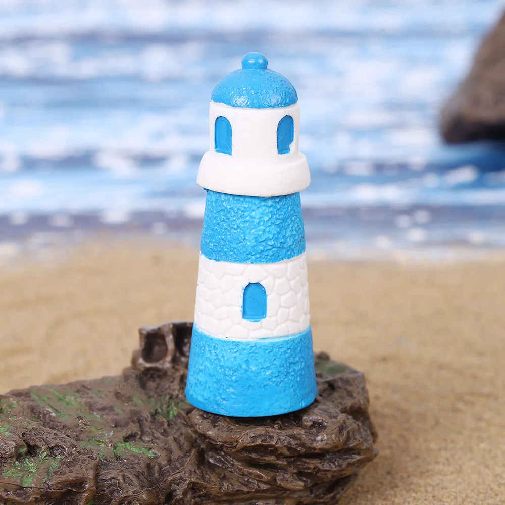 Faro azul integrado en un acuario de agua dulce