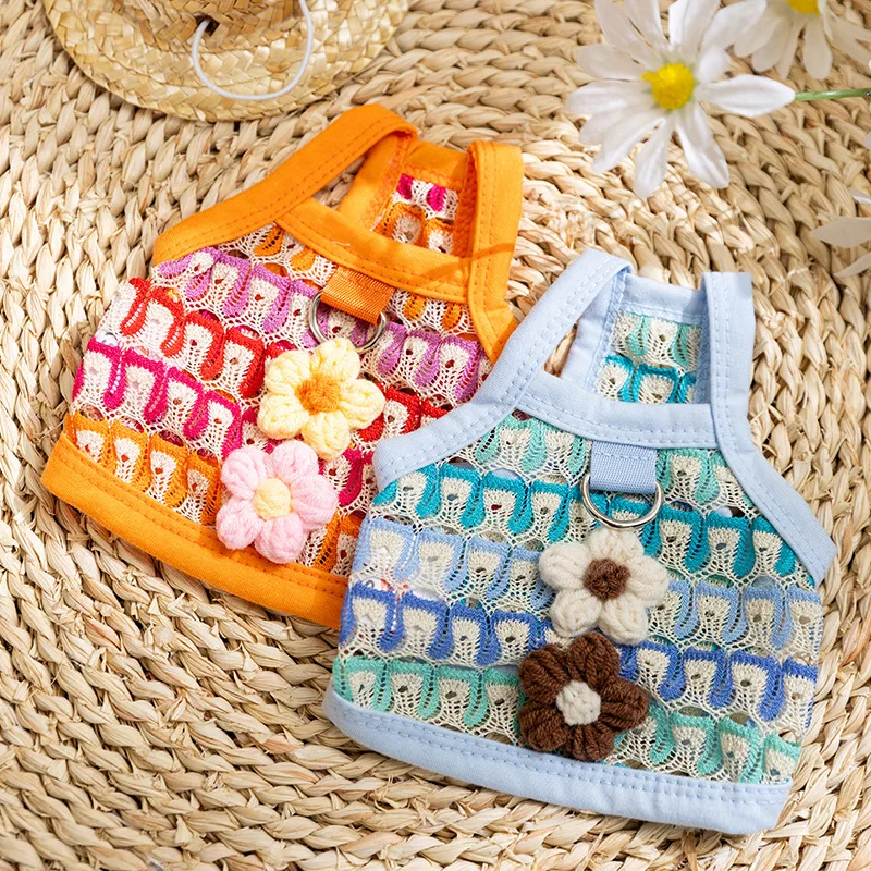 Vestido floral calado para perro pequeño