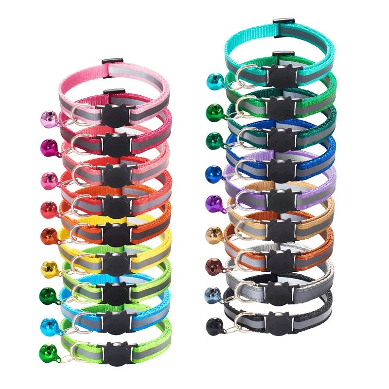Collar reflectante ajustable con cascabel para gatos y cachorros