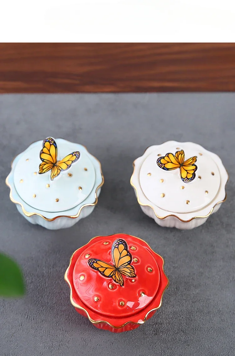 Urnita con tapa rosca y base fieltro