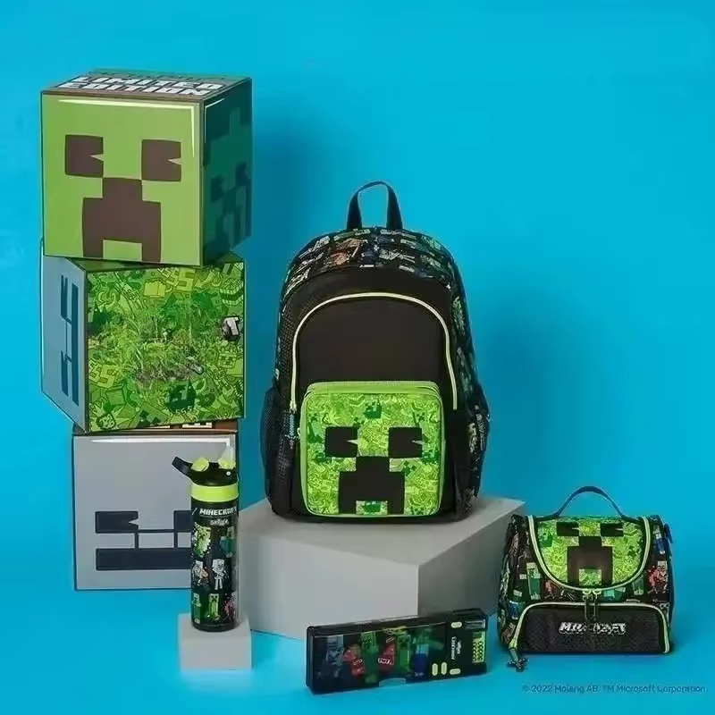 Mochila y accesorios estilo Minecraft