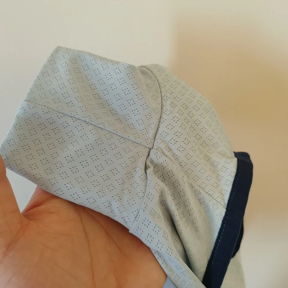 Detalle de la malla gris