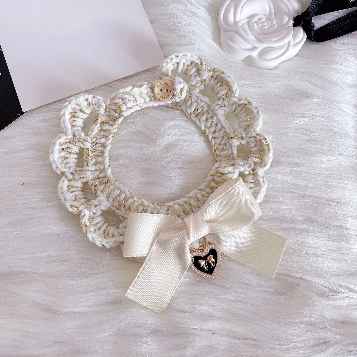 Conjunto de collares y accesorios de punto
