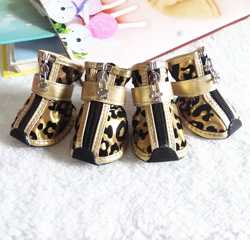 Botines antideslizantes para perros pequeños