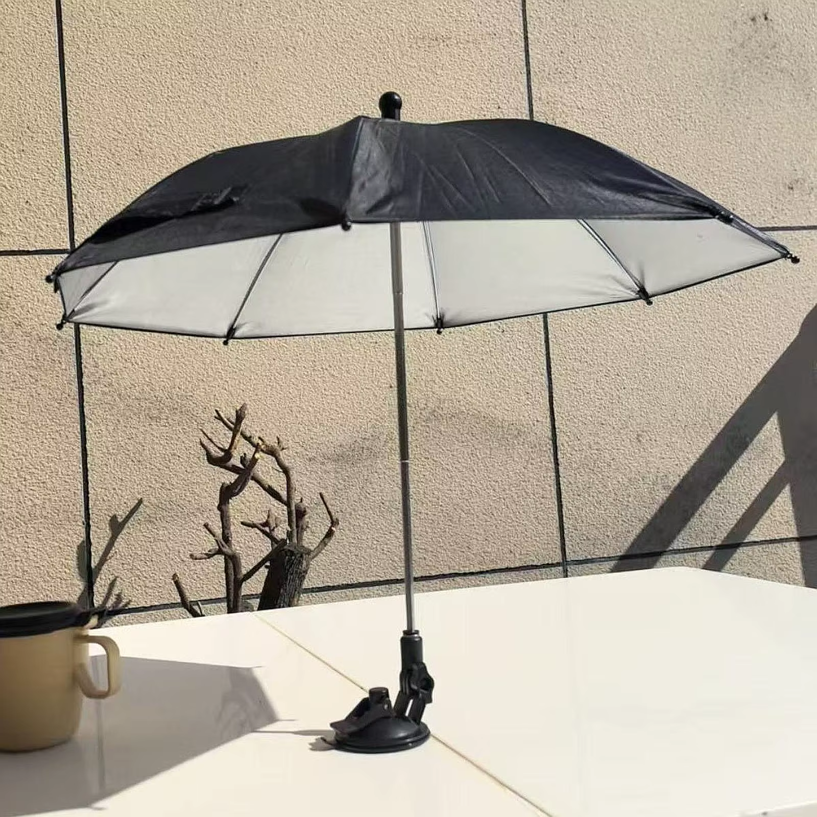 Sombrilla de mesa negra resistente para picnic, playa y camping - imagen 4