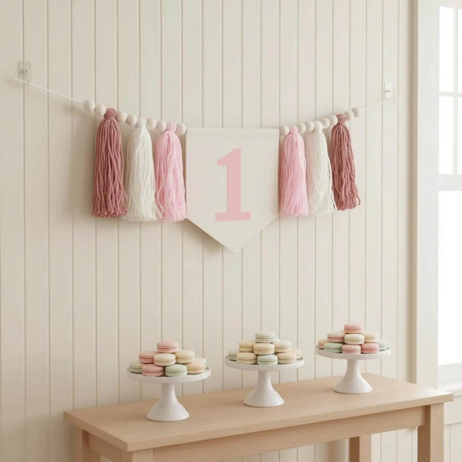 Guirnalda de cuentas de madera con borlas estilo boho para decorar