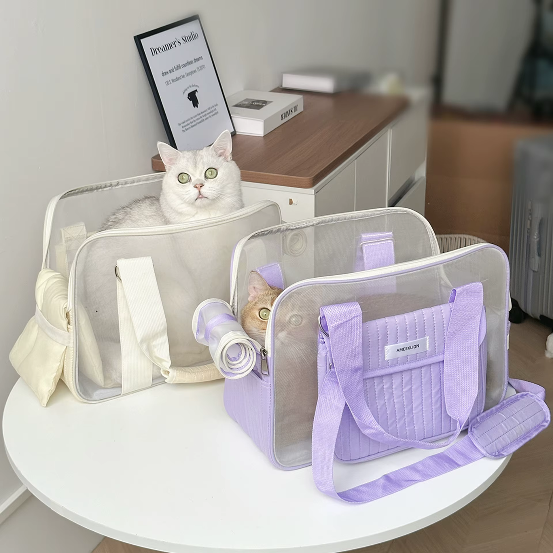 Ligera bolsa de transporte transpirable para perros y gatos pequeños - imagen 2