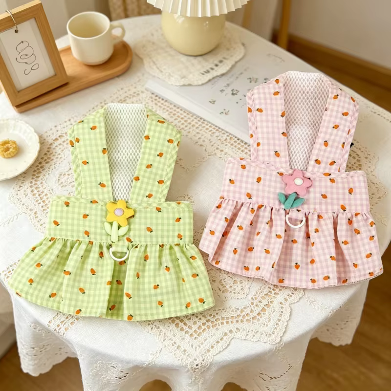 Vestido veraniego para perros y gatos con estampado de zanahoria - imagen 3