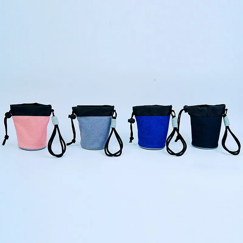 Dispensador de bolsas para excrementos de perro portátil colgable - imagen 2