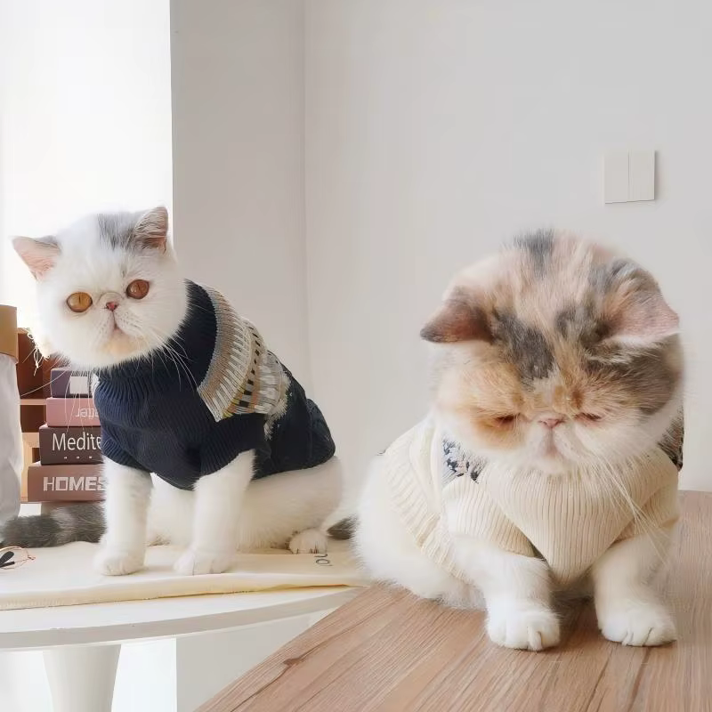 Suéteres a rayas para mascotas