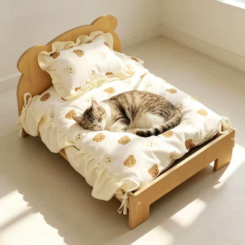 Rascador para Gatos de Madera con Diseño de Osito – Fijo a Techo - imagen 2