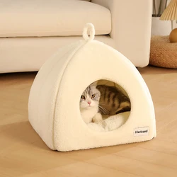 Cama cueva triangular cerrada acolchada para gatos y perros pequeños