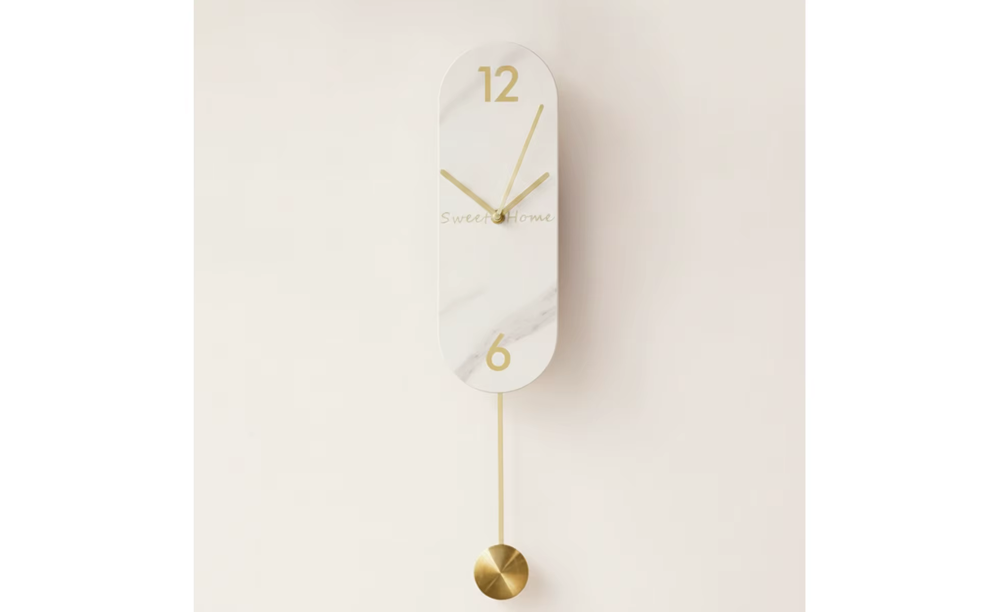 Mecanismo sin tictac visible en el interior del reloj