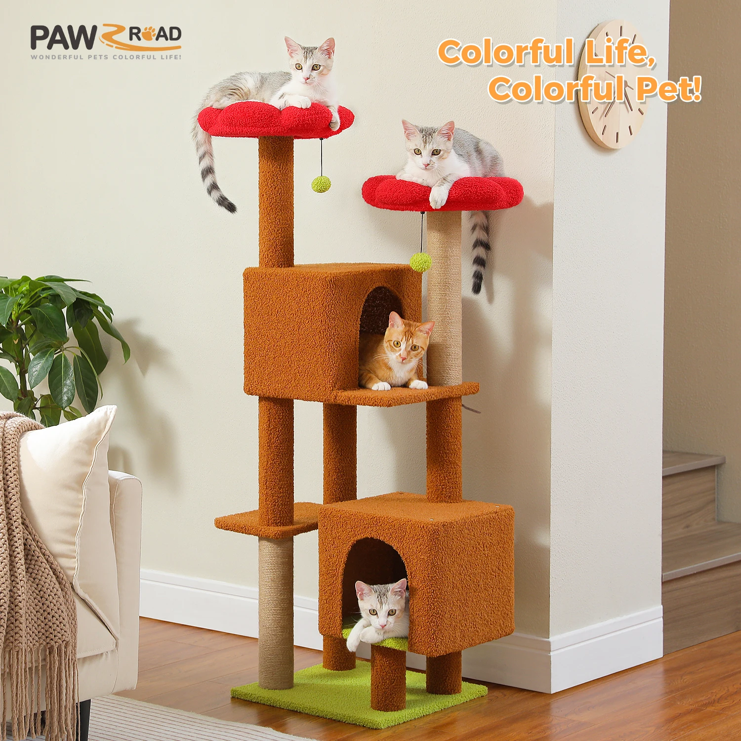 Detalle de las casas acogedoras de la torre para gatos