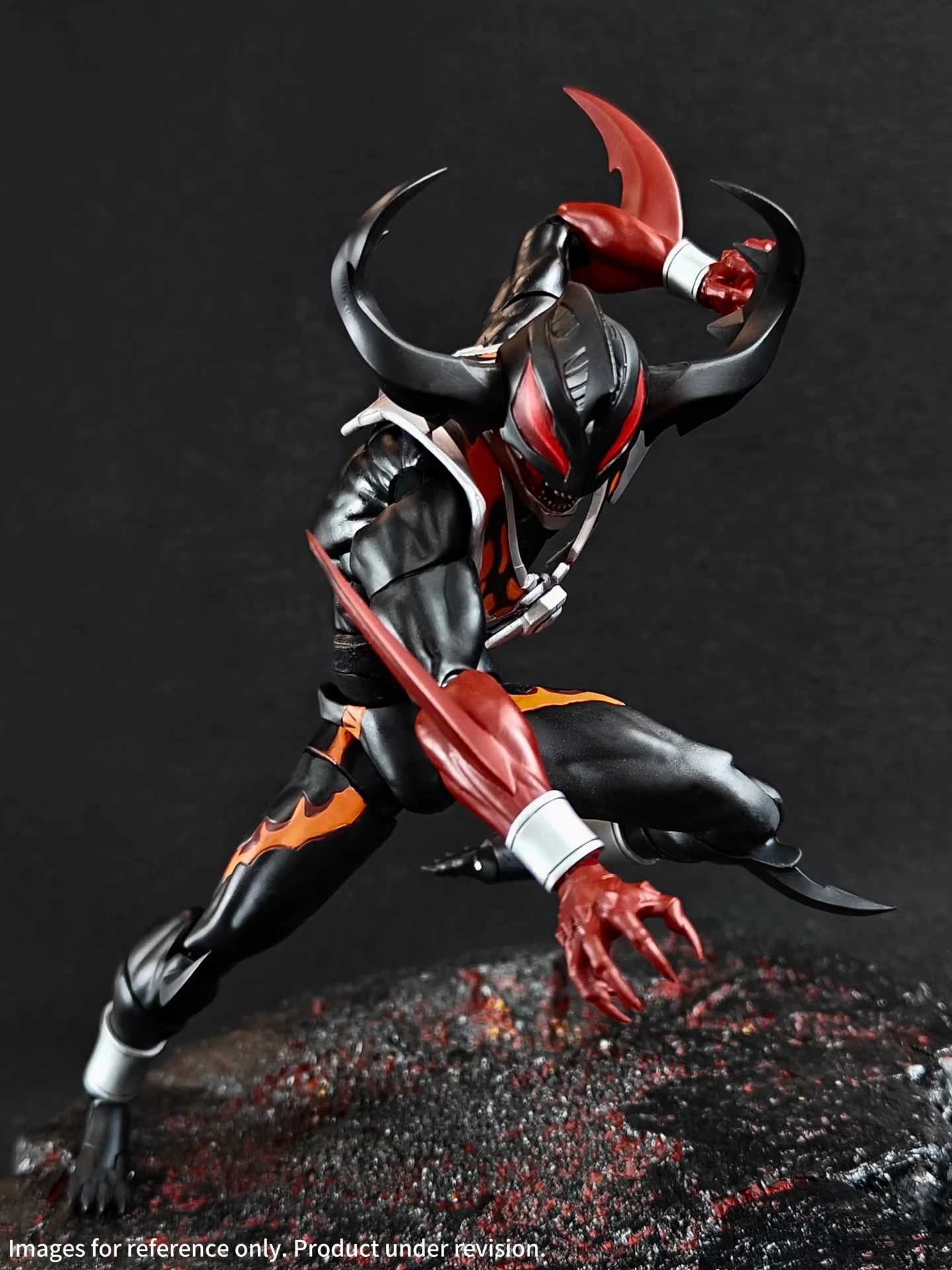 Figura articulada Revoltech Crimson Demon – Juguete coleccionable anime - imagen 4