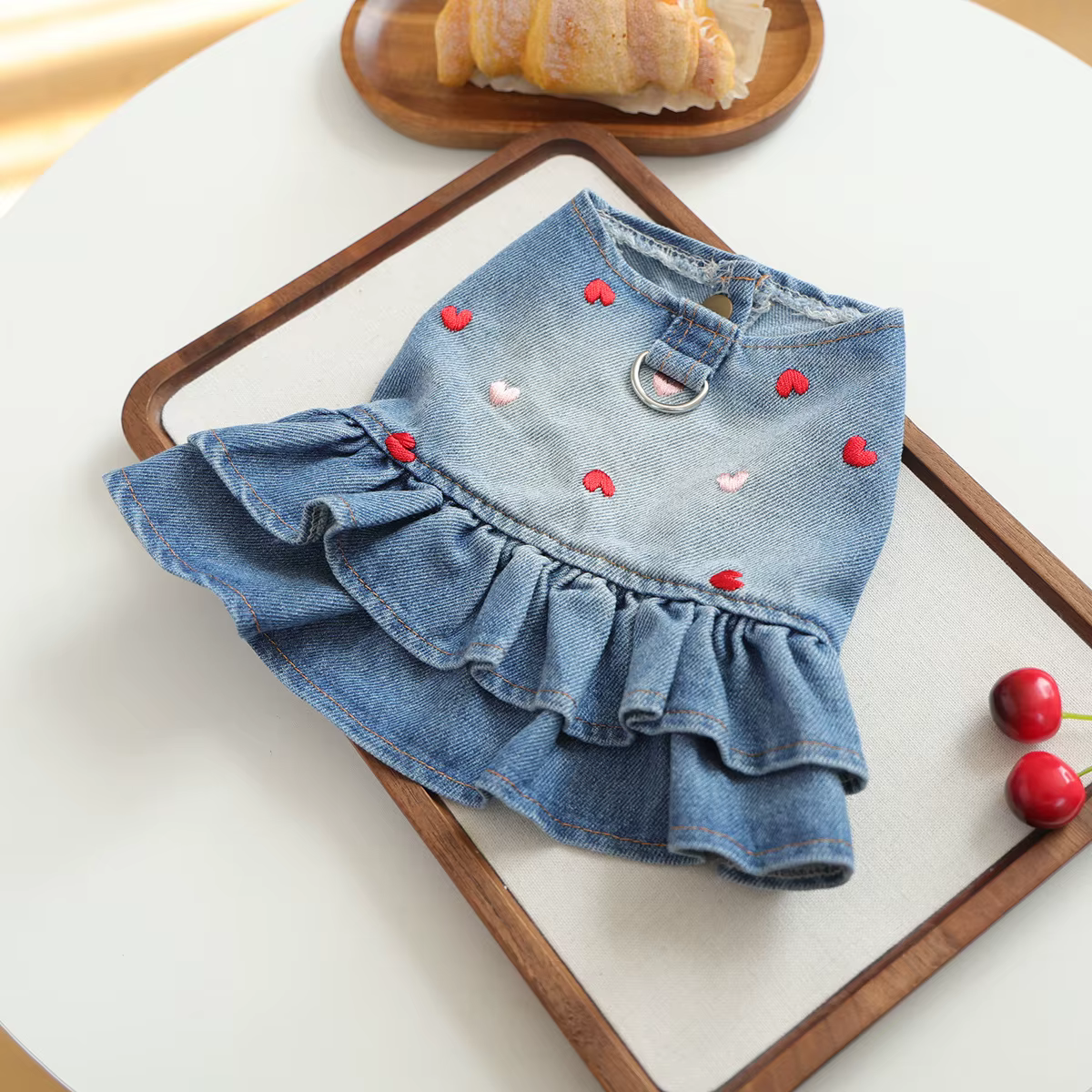 Vestido vaquero bordado para perros pequeños – Otoño/Invierno - imagen 5