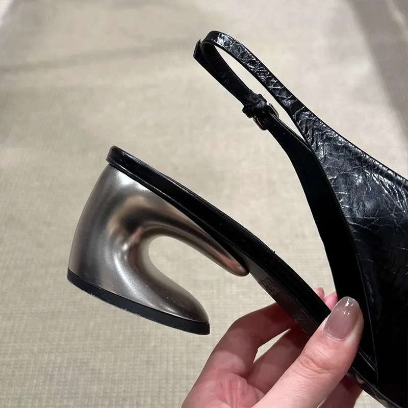 Sandalias planas de cuero con hebilla para gatos y perros - imagen 2