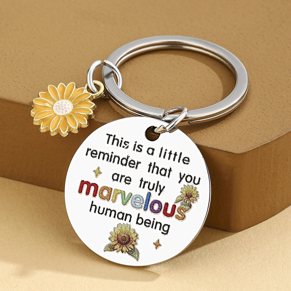 Llaveros con diseño de girasol para mujeres: regalos bonitos para ánimo - imagen 3