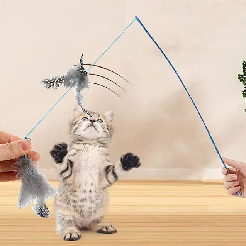 Varita con Plumas para Gatos – Juguete Interactivo con Campana - imagen 5