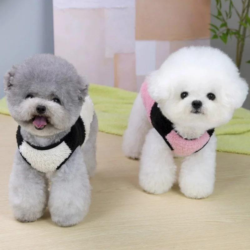 Chaleco forro polar para perro y gato con estampado de patas - imagen 5