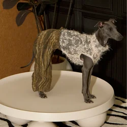 Mono ligero con encaje floral para galgo italiano y whippet
